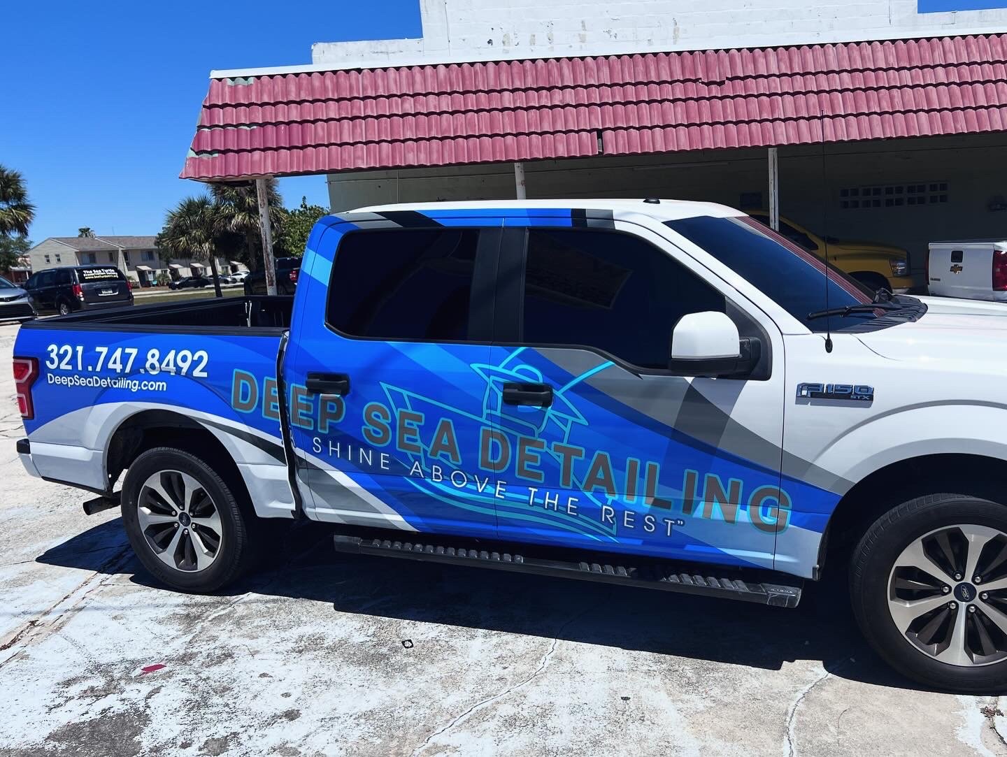 Deep Sea Detailing pickup graphics