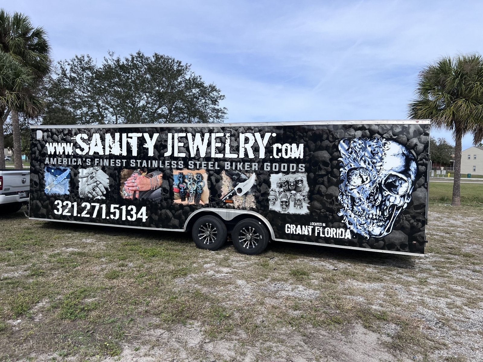 Sanity Jewelry promotional trailer graphics