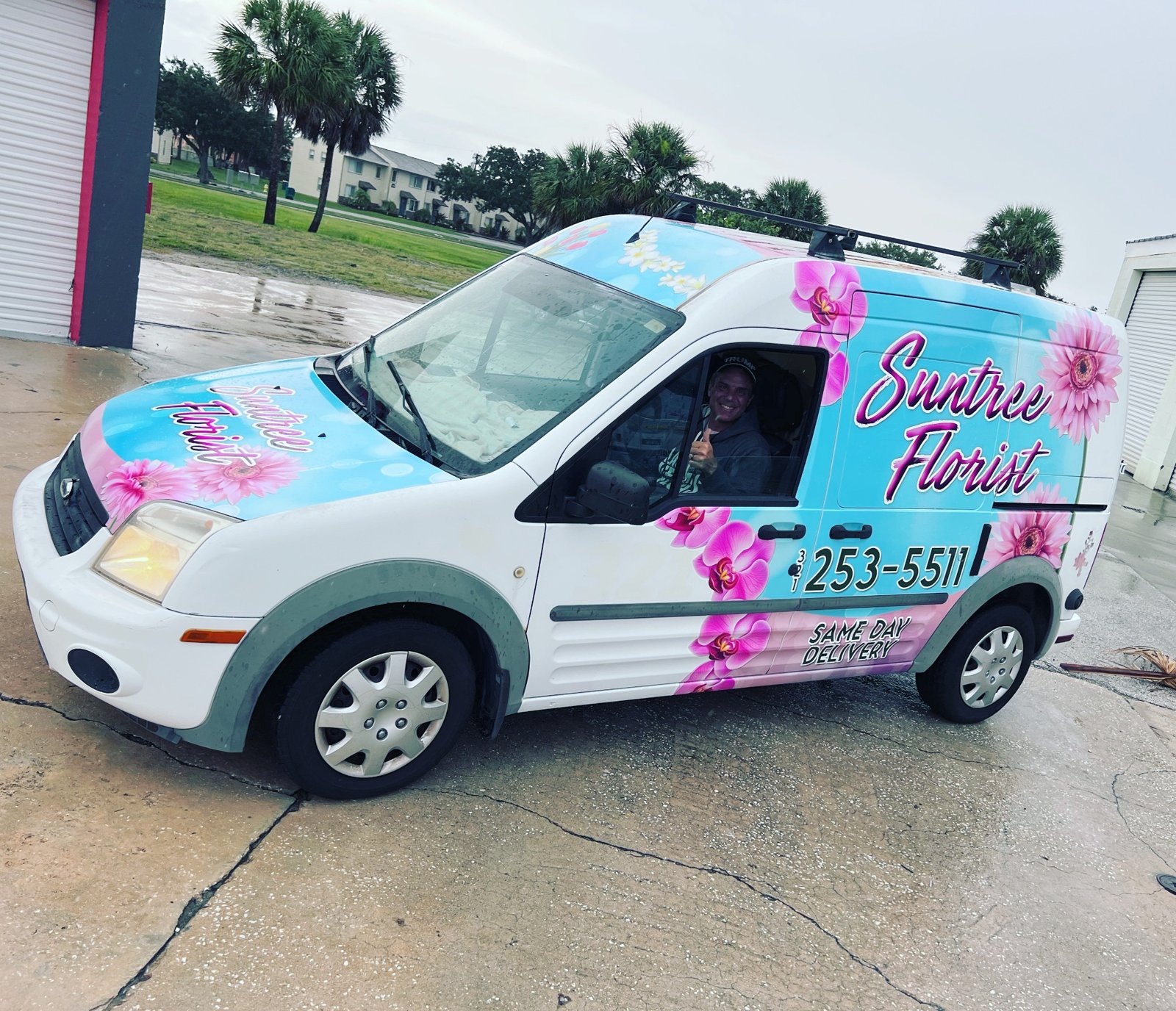 Suntree Florist delivery van graphics